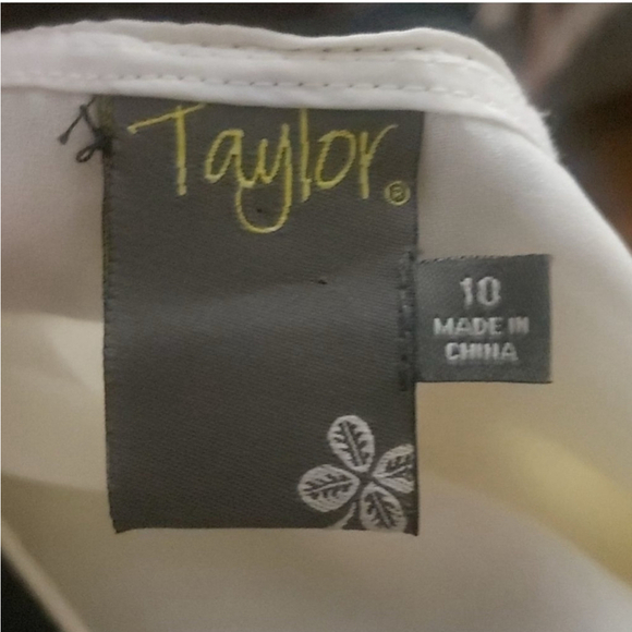 Taylor V Neck Sheath Dress Size 10 Tan/Brown - Picture 4 of 6